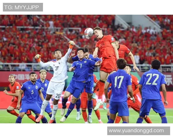 国足抵达重庆备战世预赛补招新援侯永永与刘祝润全力冲击巴林