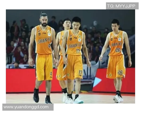 媒体人透露CBA球队面临出售困境买主因亏损不断压价引发担忧 媒体人透露CBA球队面临出售困境买主因亏损不断压价引发担忧