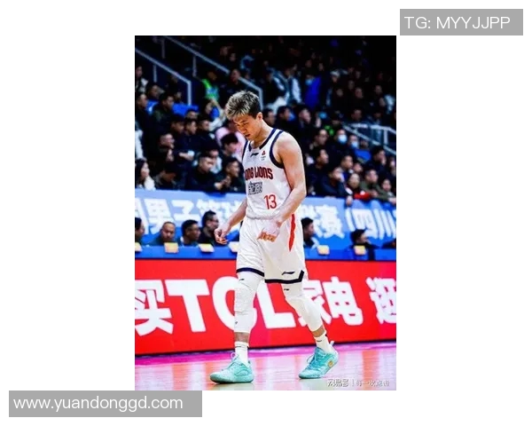 辽宁14人名单悬念重重郭艾伦或在决赛圈复出引球迷热议 辽宁14人名单悬念重重郭艾伦或在决赛圈复出引球迷热议